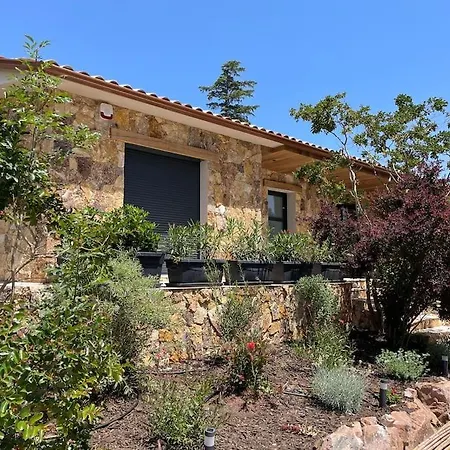 Cocooning Avec Piscine Privative Villa *