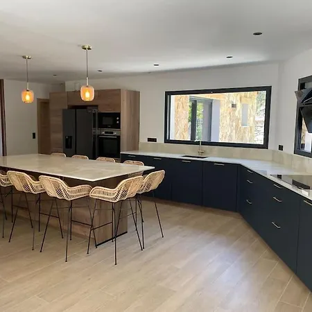 Вилла Cocooning Avec Piscine Privative *