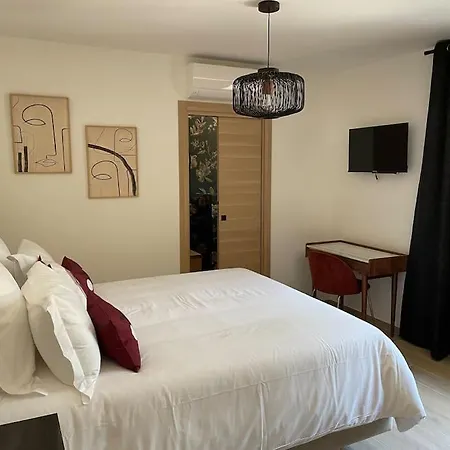 Вилла Cocooning Avec Piscine Privative Порто-Веккьо